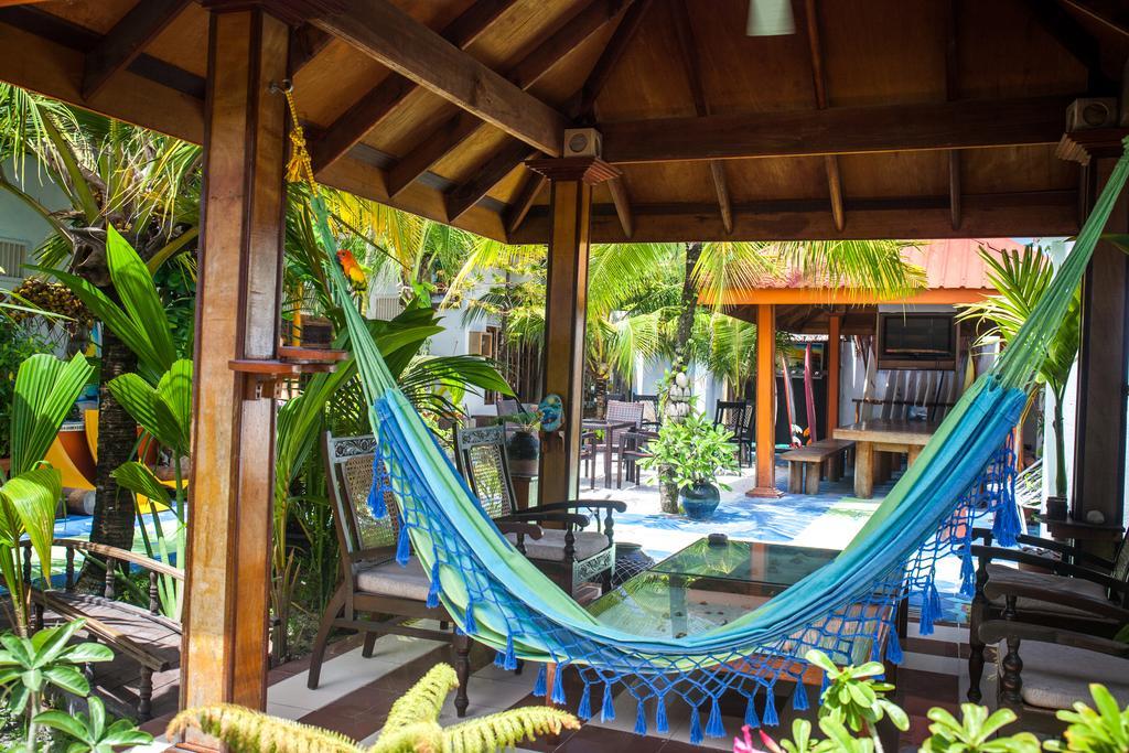 Natural Surf House Hostel Himmafushi Exterior photo